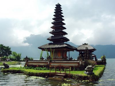 Bali Dikenal dengan Keindahan Alam dan Keunikan Budaya yang Menakjubkan