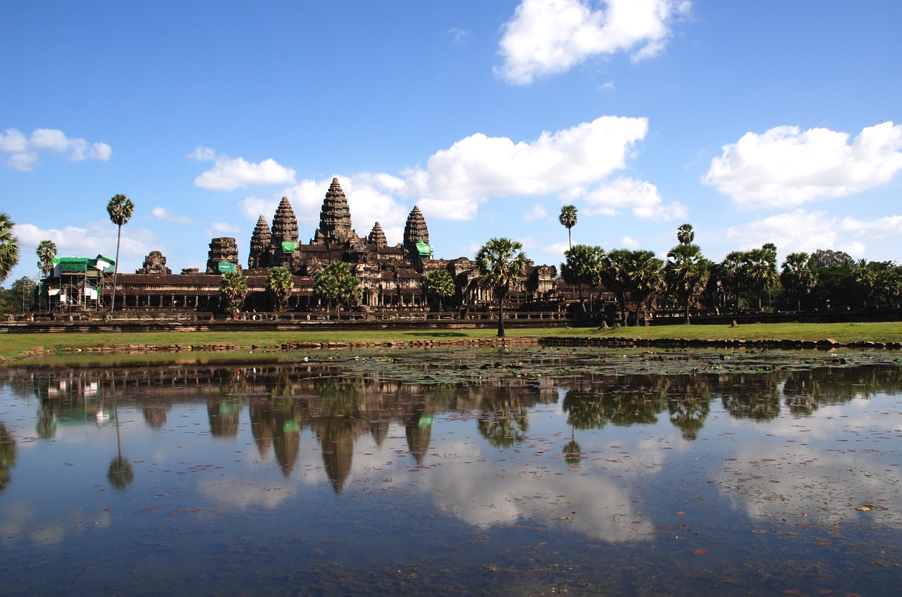 Keajaiban Angkor Wat Petualangan Magis di Kamboja