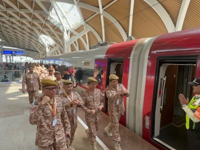Whoosh Jadi Pilihan Transportasi Rombongan Retret Kepala Daerah ke Jatinangor