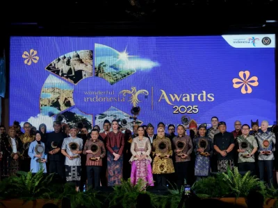 Kemenpar Jaring Sosok Inspiratif Penggerak Pariwisata Daerah Lewat Wonderful Indonesia Award 2026