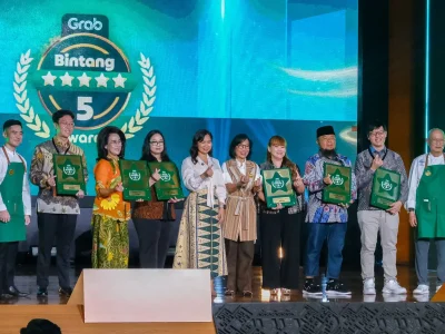 Kemenpar Dorong Kuliner Lokal Naik Kelas Lewat Grab Bintang 5 Awards 2026